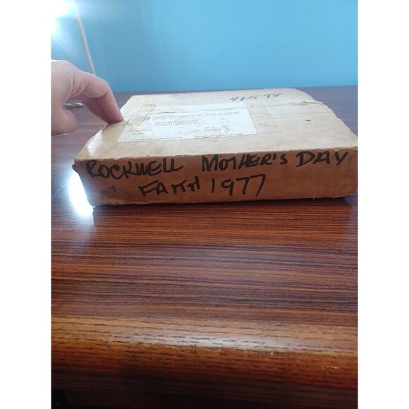 Mother's Day 1977 Norman Rockwell Plate Certificate Of Authenticity In Box - Picture 5 of 7